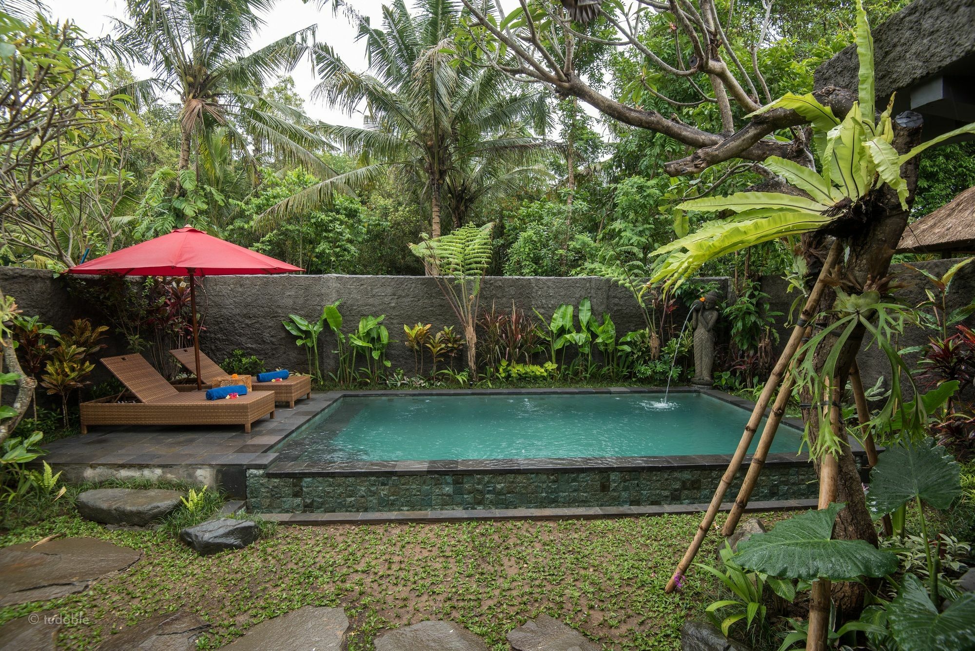 Bunut Garden Luxury Private Villa *
