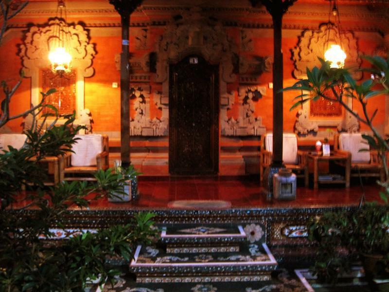 Nyoman Murjana