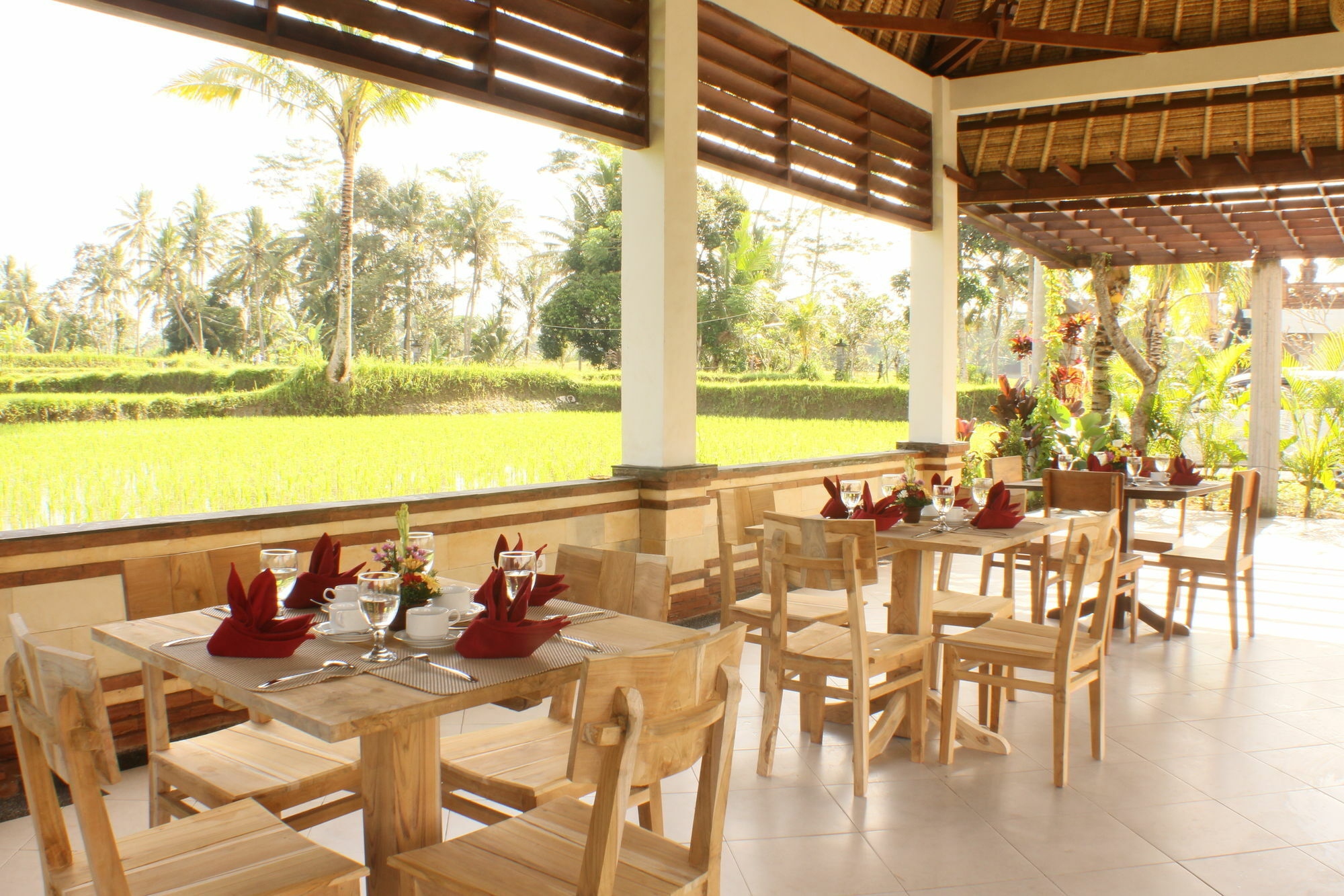 Greenfield Luxury *