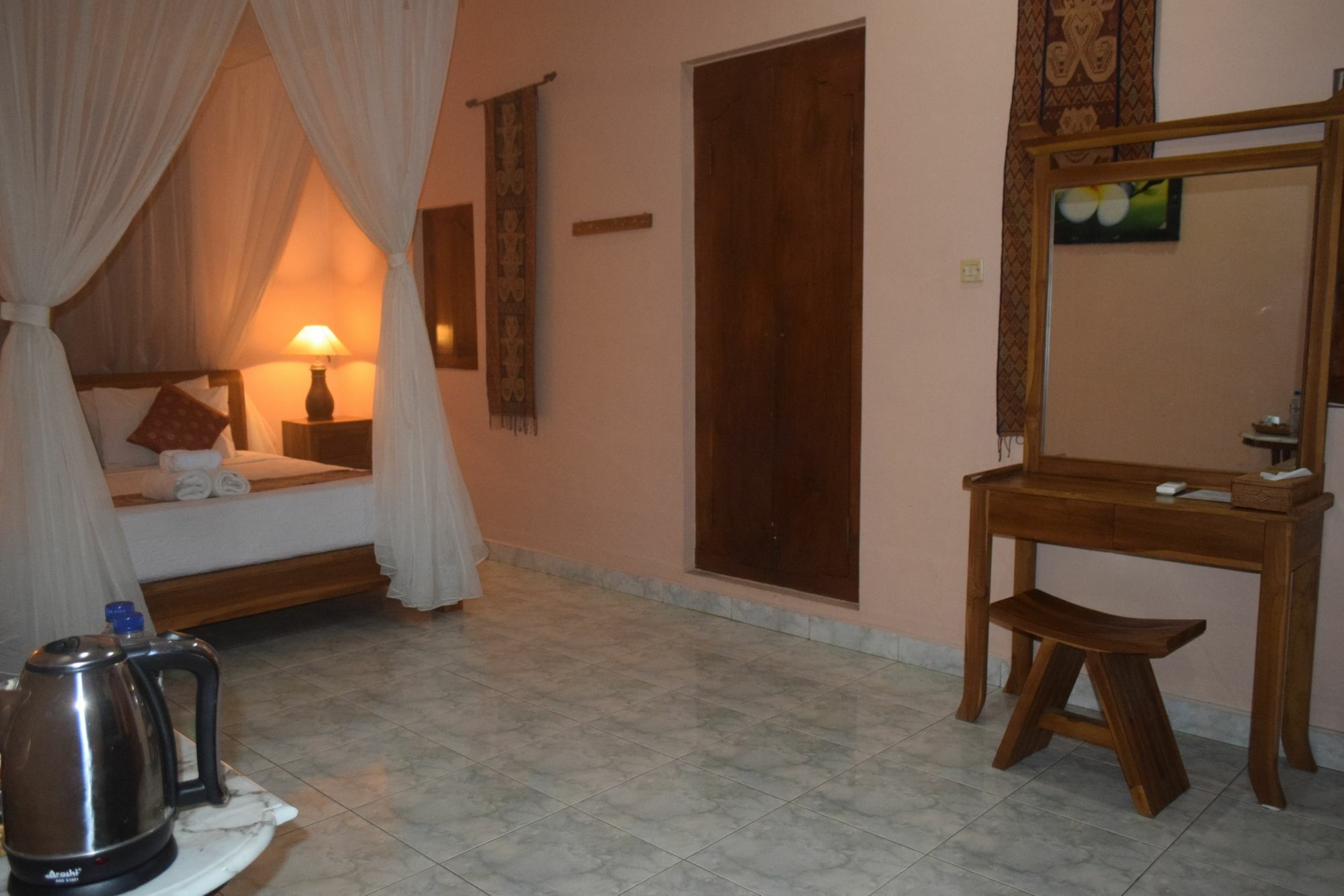 Aura Bisma Guest house