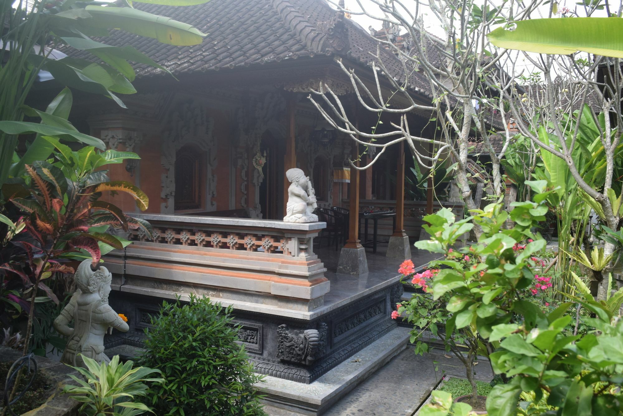 Aura Bisma Guest house 2*