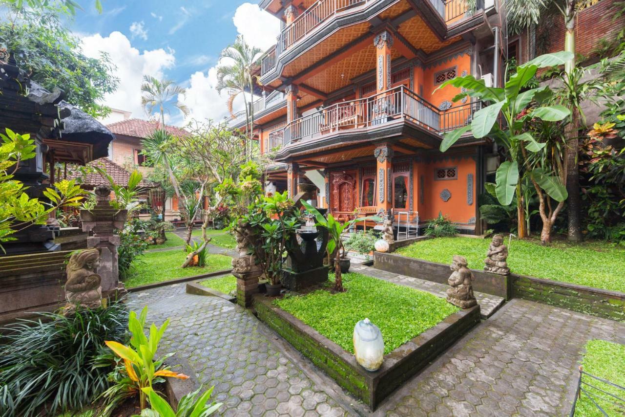 Guest house Sayong House