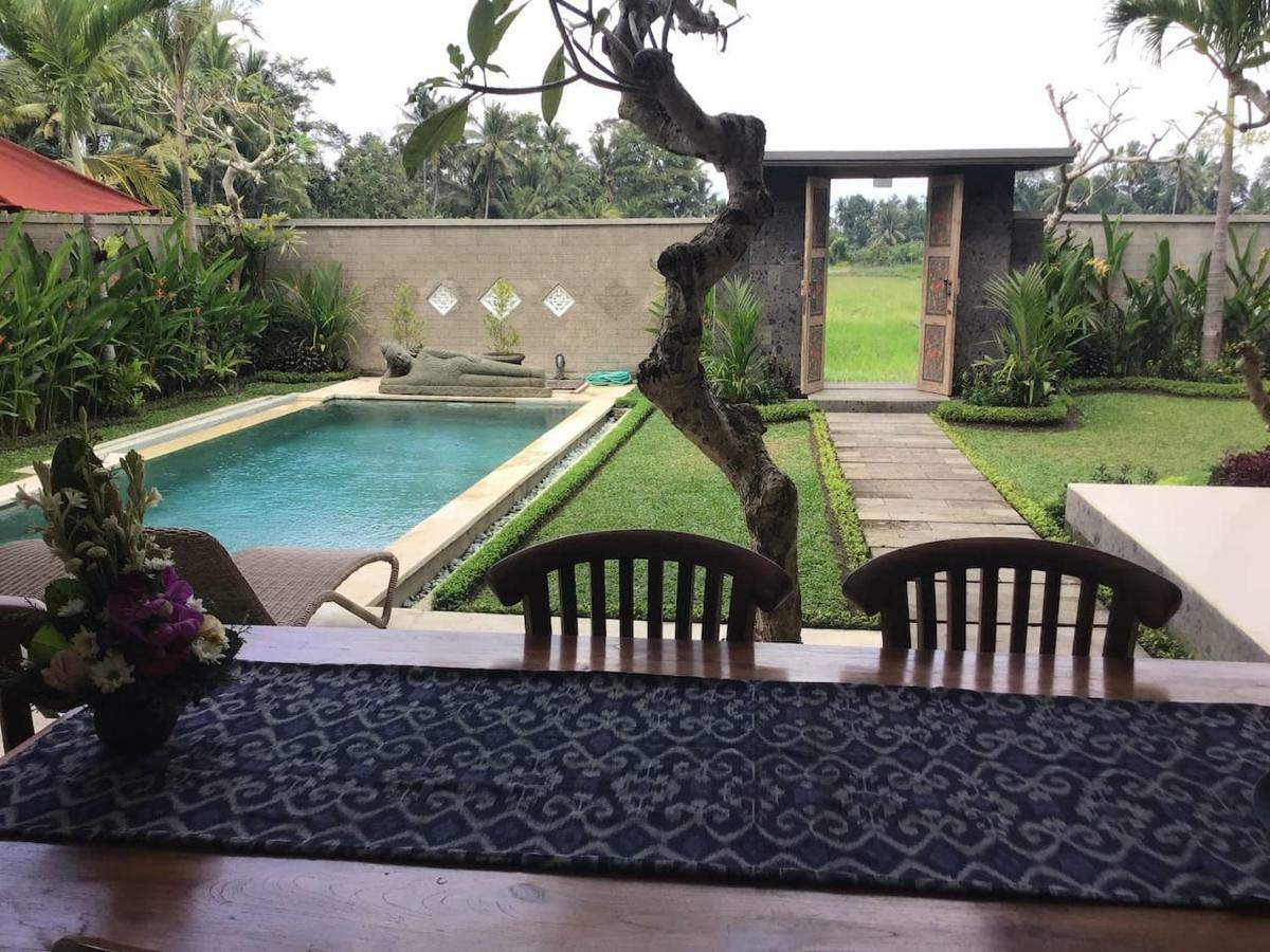 Villa Tenang *