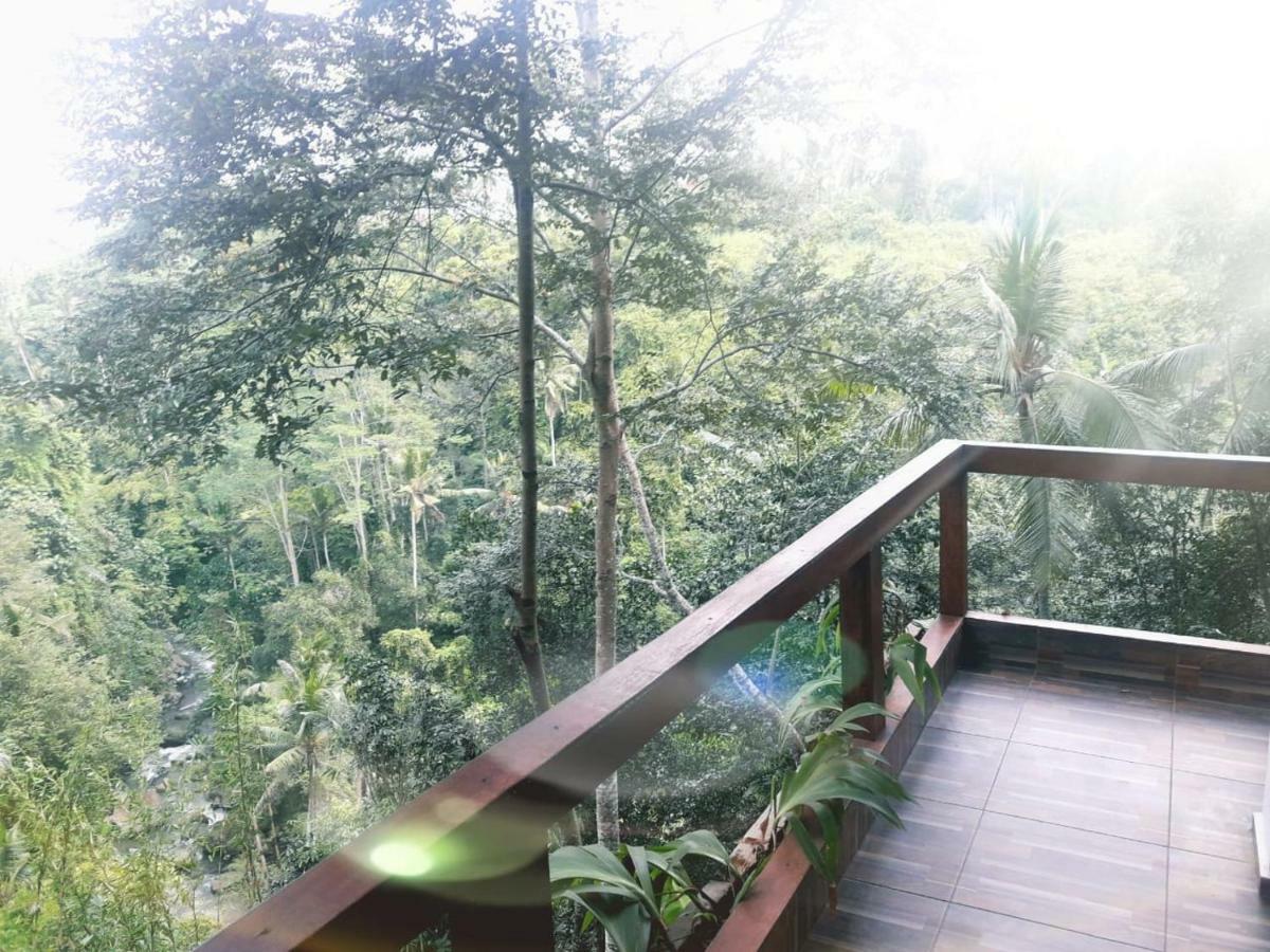 River Side House Guest house