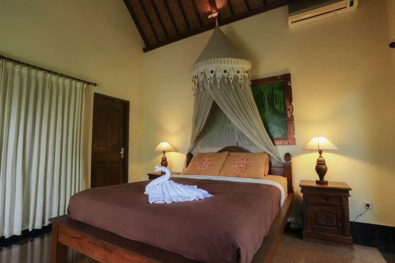 Loka Sari And Ubud