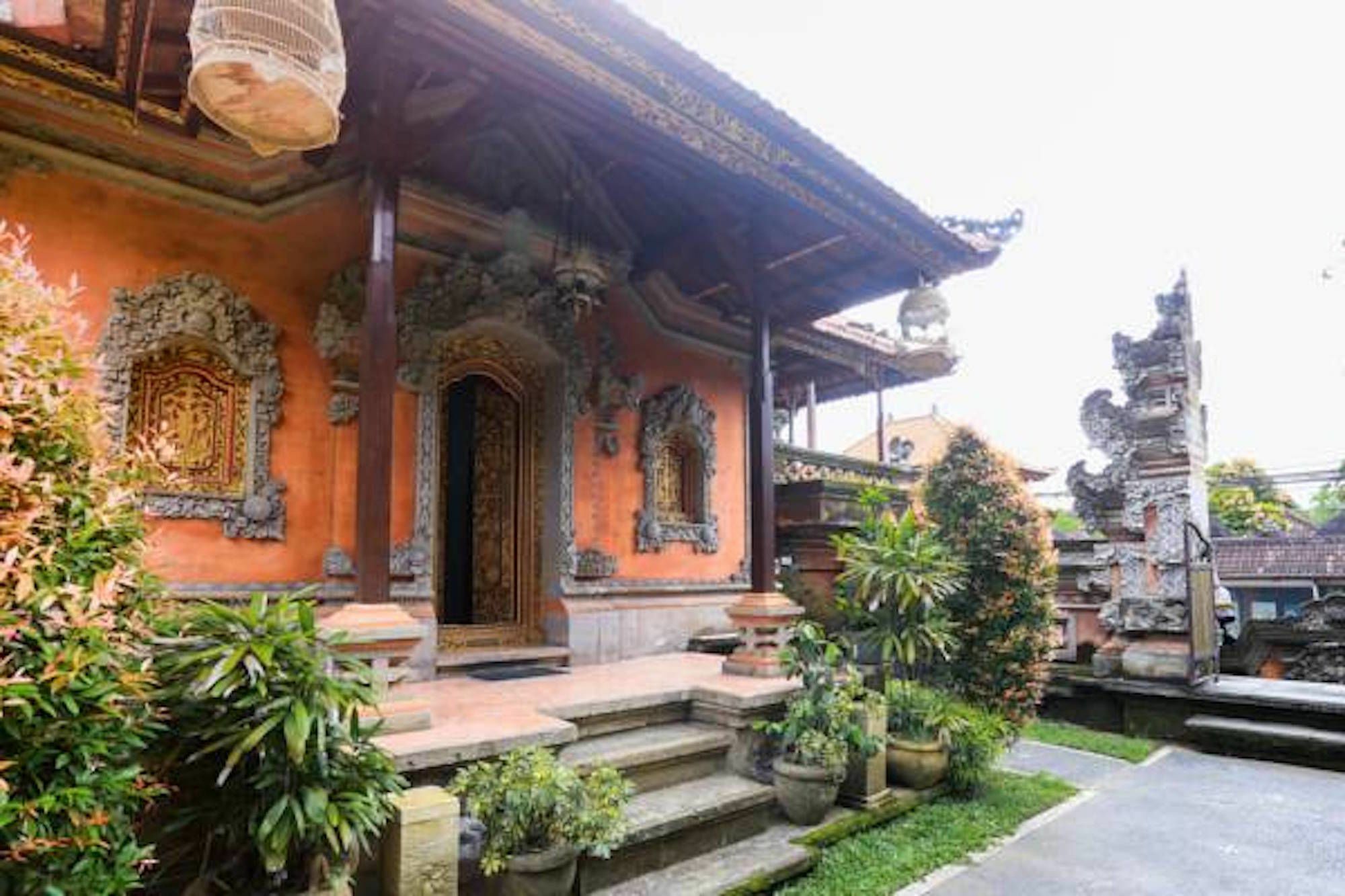 Puri Anyar Heritage Homestay *