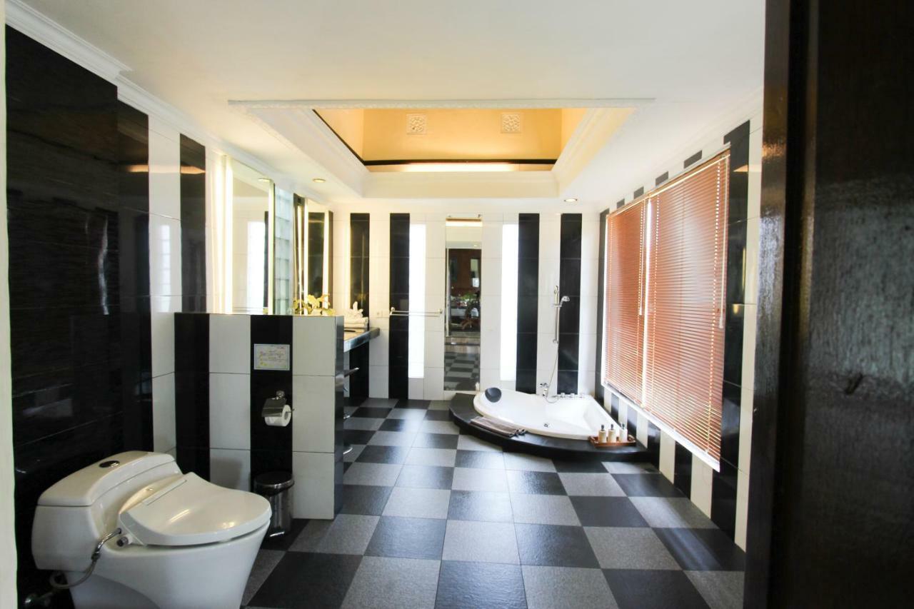 Holiday park Hidden Yone Village 4*