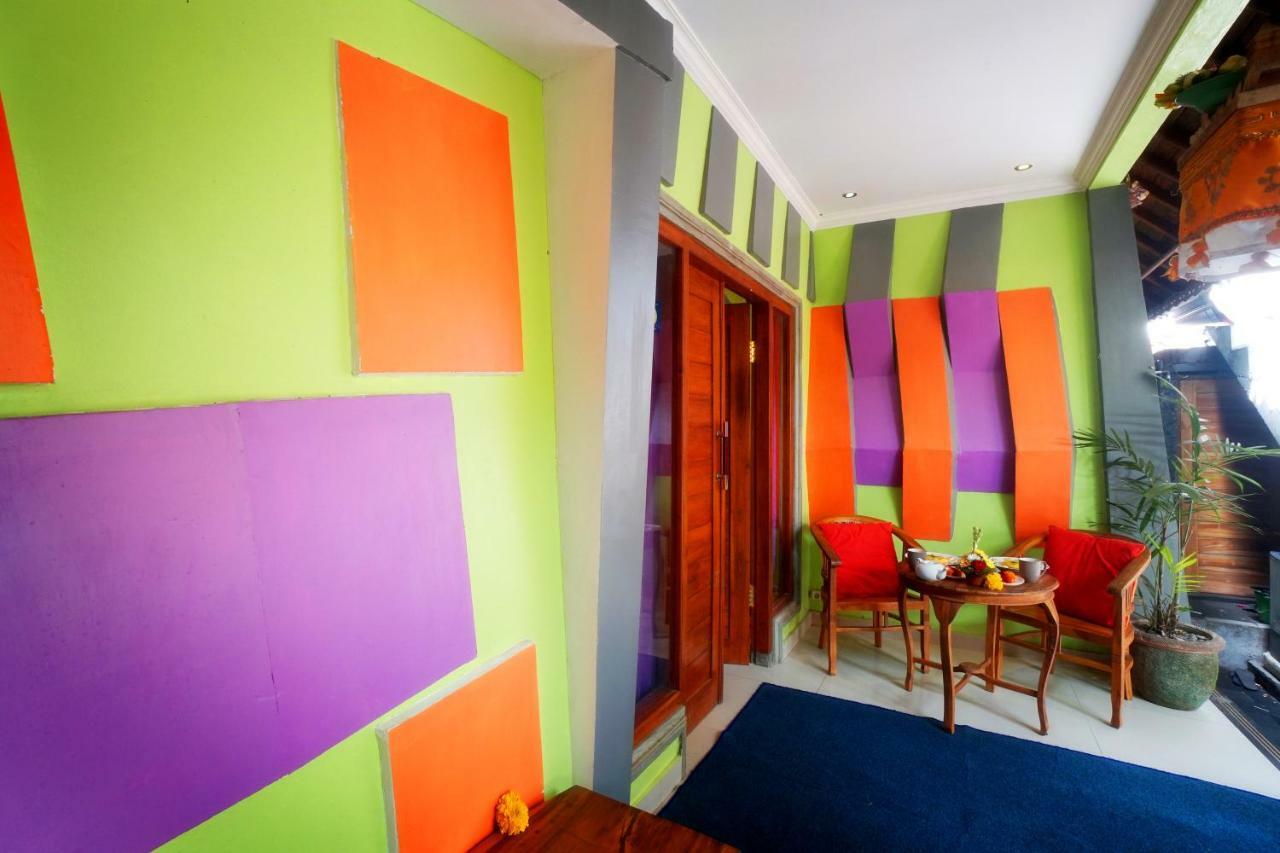 Guest house Asik Bali House 2*