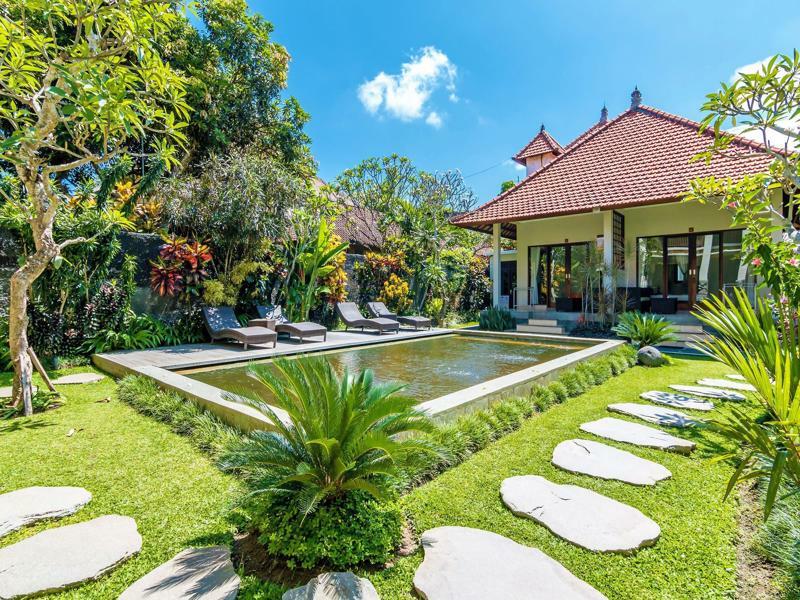 Zen Pengosekan 4 Hotel