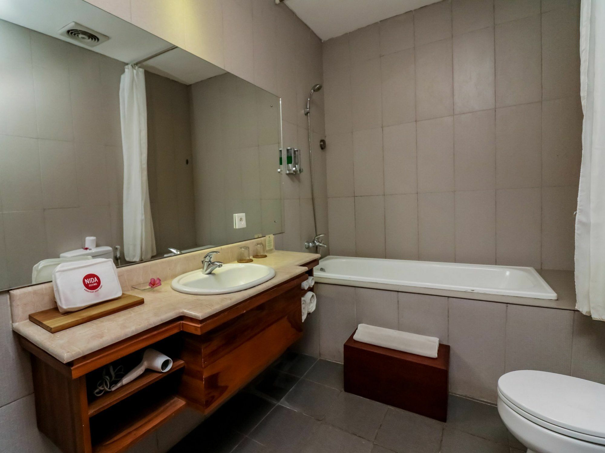 Hotel Nida Bali Bisma 8266 3*