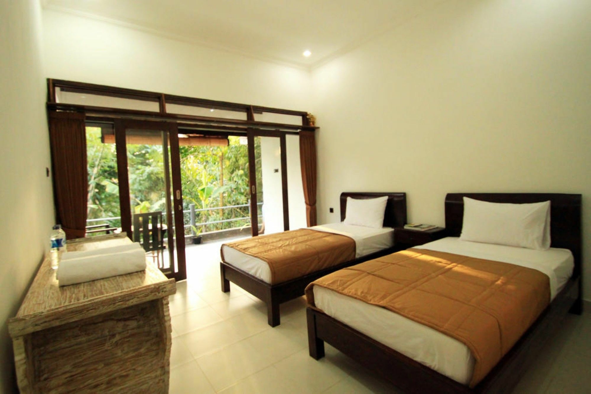 Omah D'taman By Eps Wisma tamu