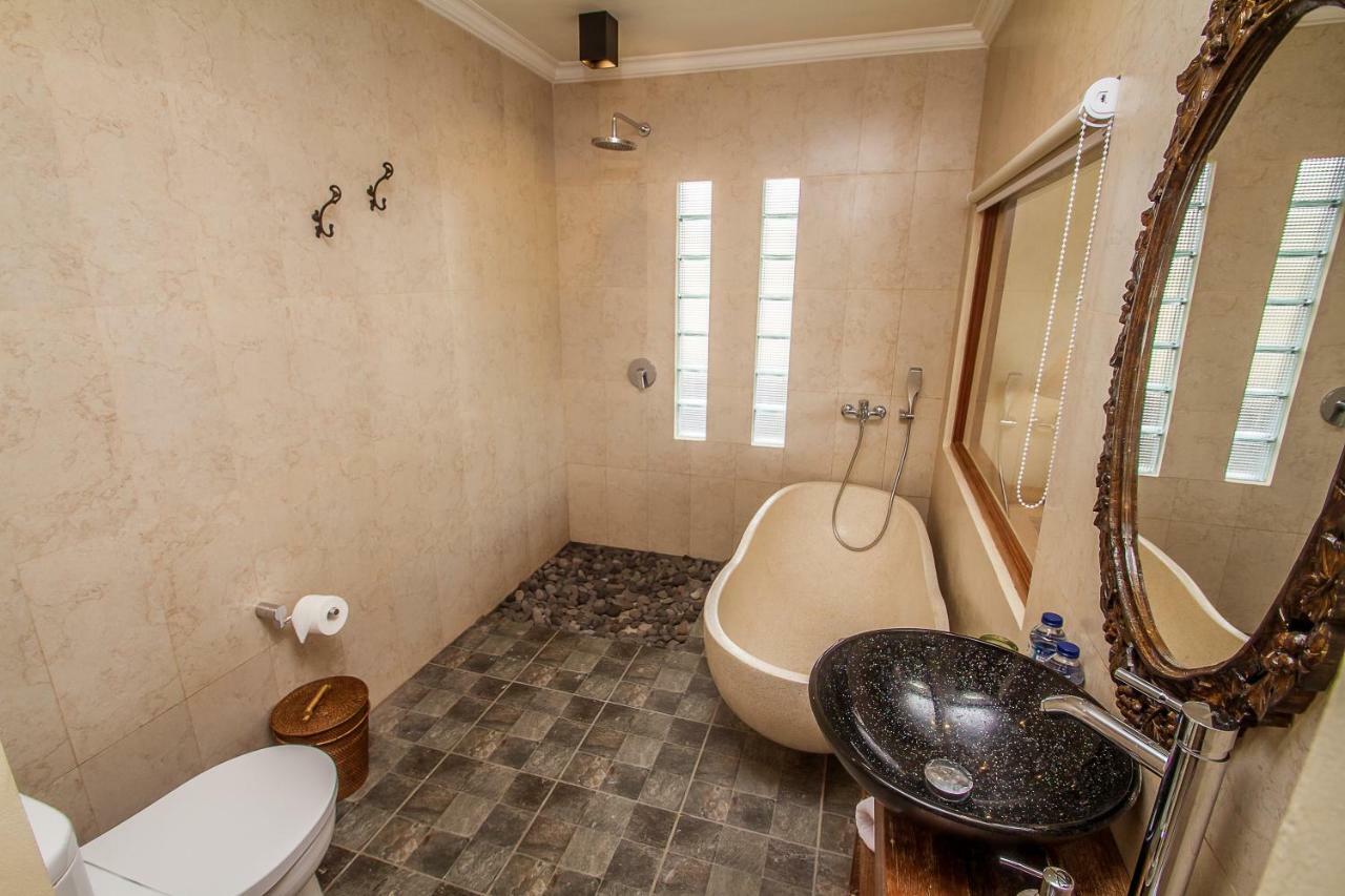 Villa The Aruna By Purely