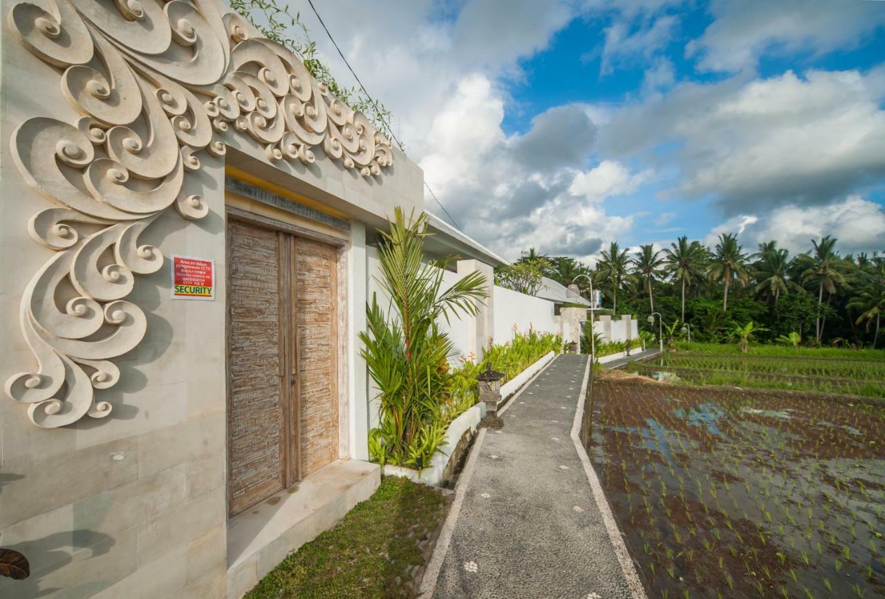 Villa Tirta Padi 3, *