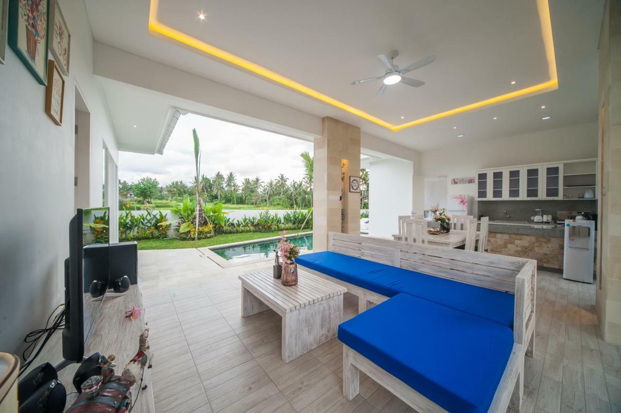 Villa Tirta Padi 3, *