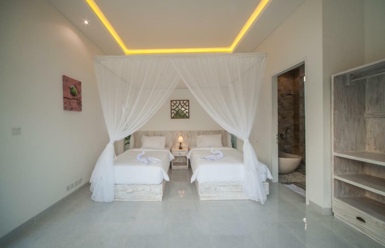Tirta Padi 2 Villa