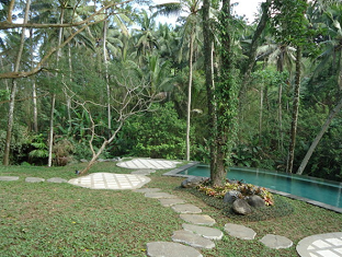 Guest house Beji Indah 4*