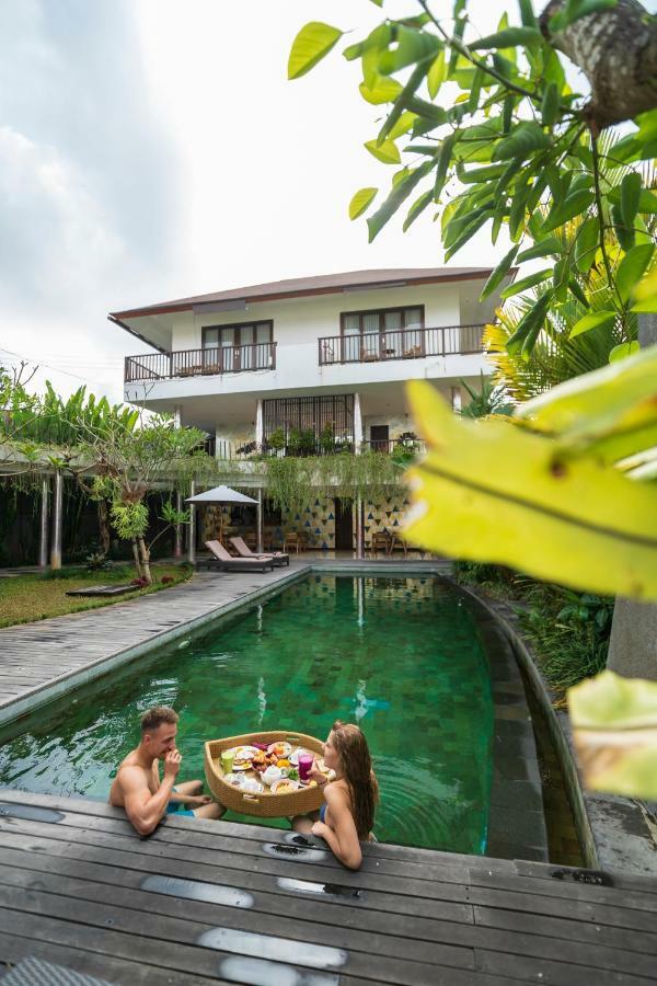 Athaya Hotel