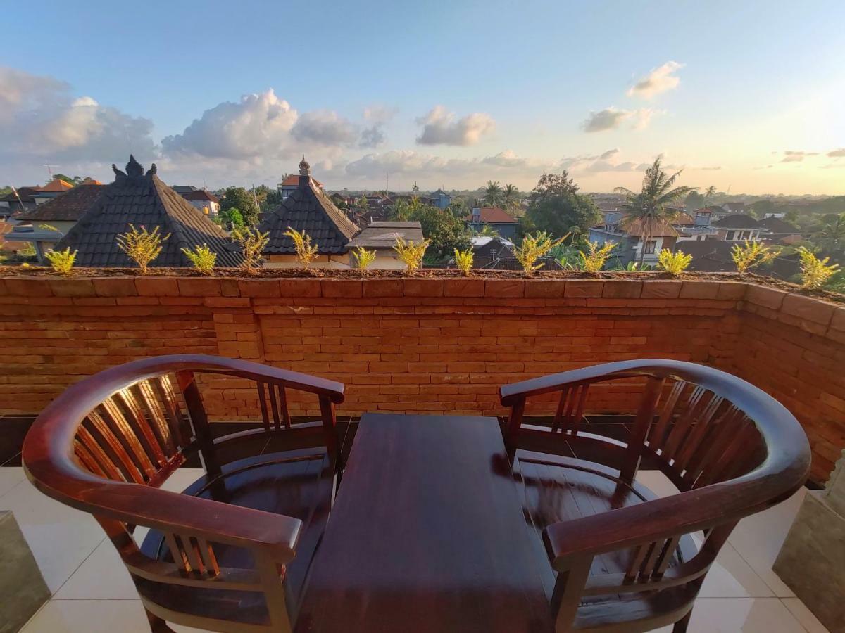 Kubu Taman Ubud