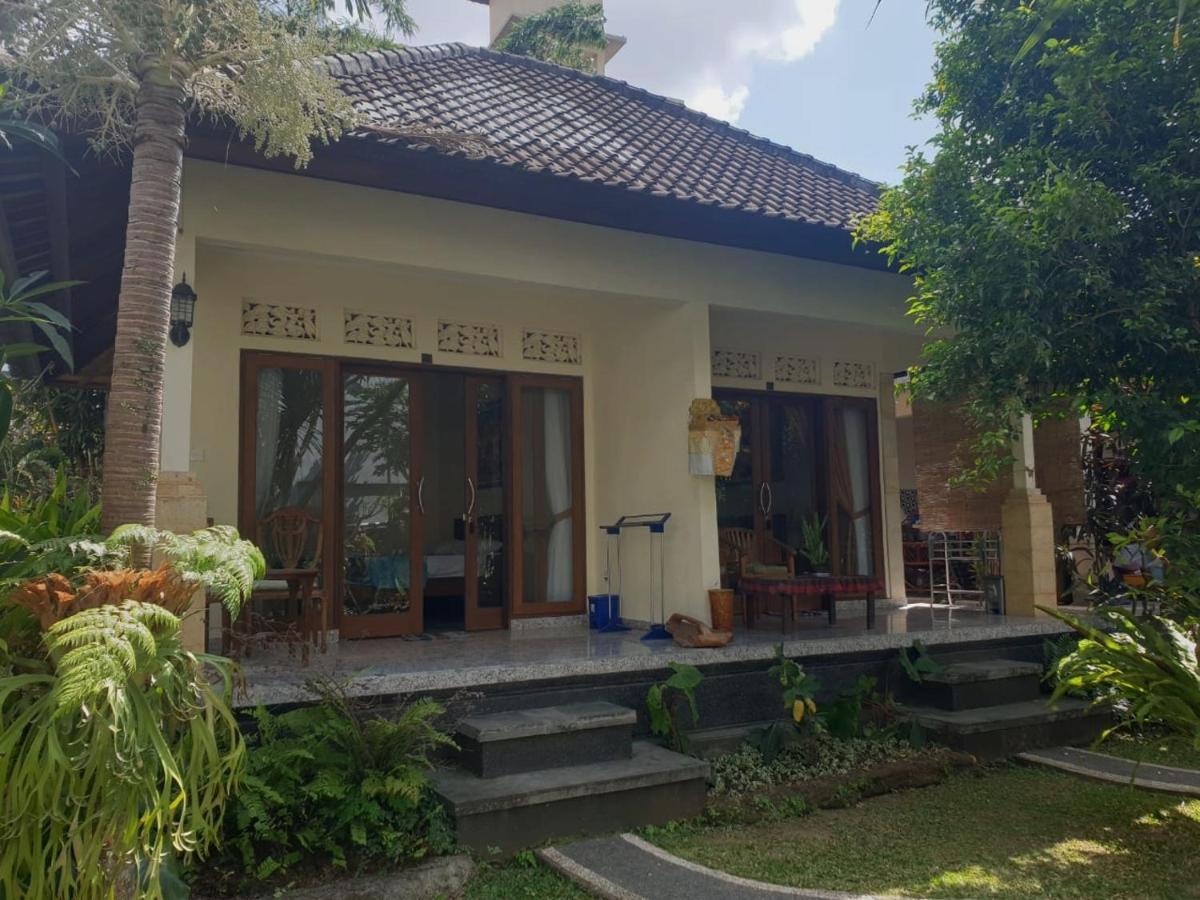 Nyoman Bed & Breakfast