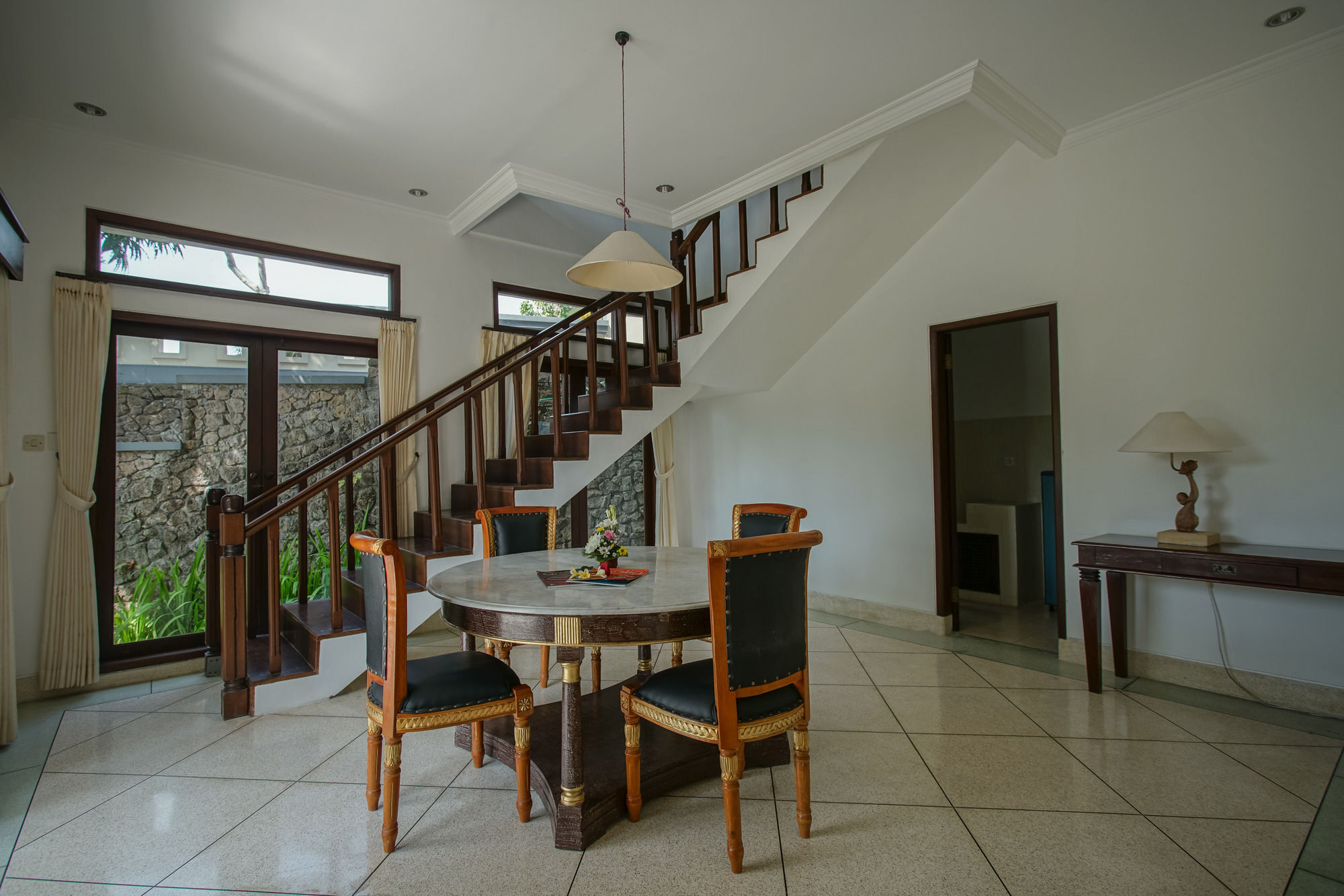 Annapurna River View Hotel 3*