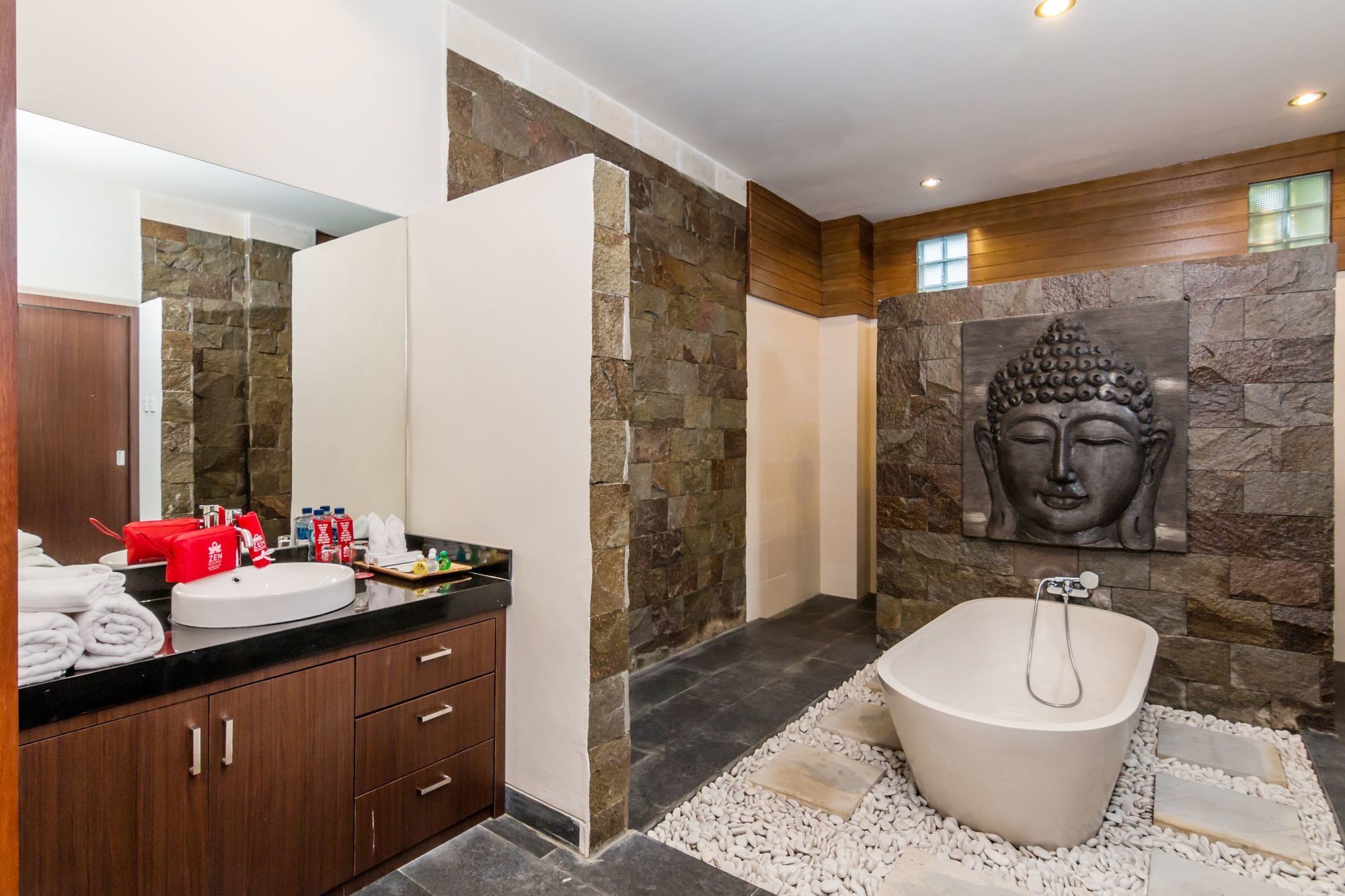 Zen River Side, 1 Bedroom Hotel
