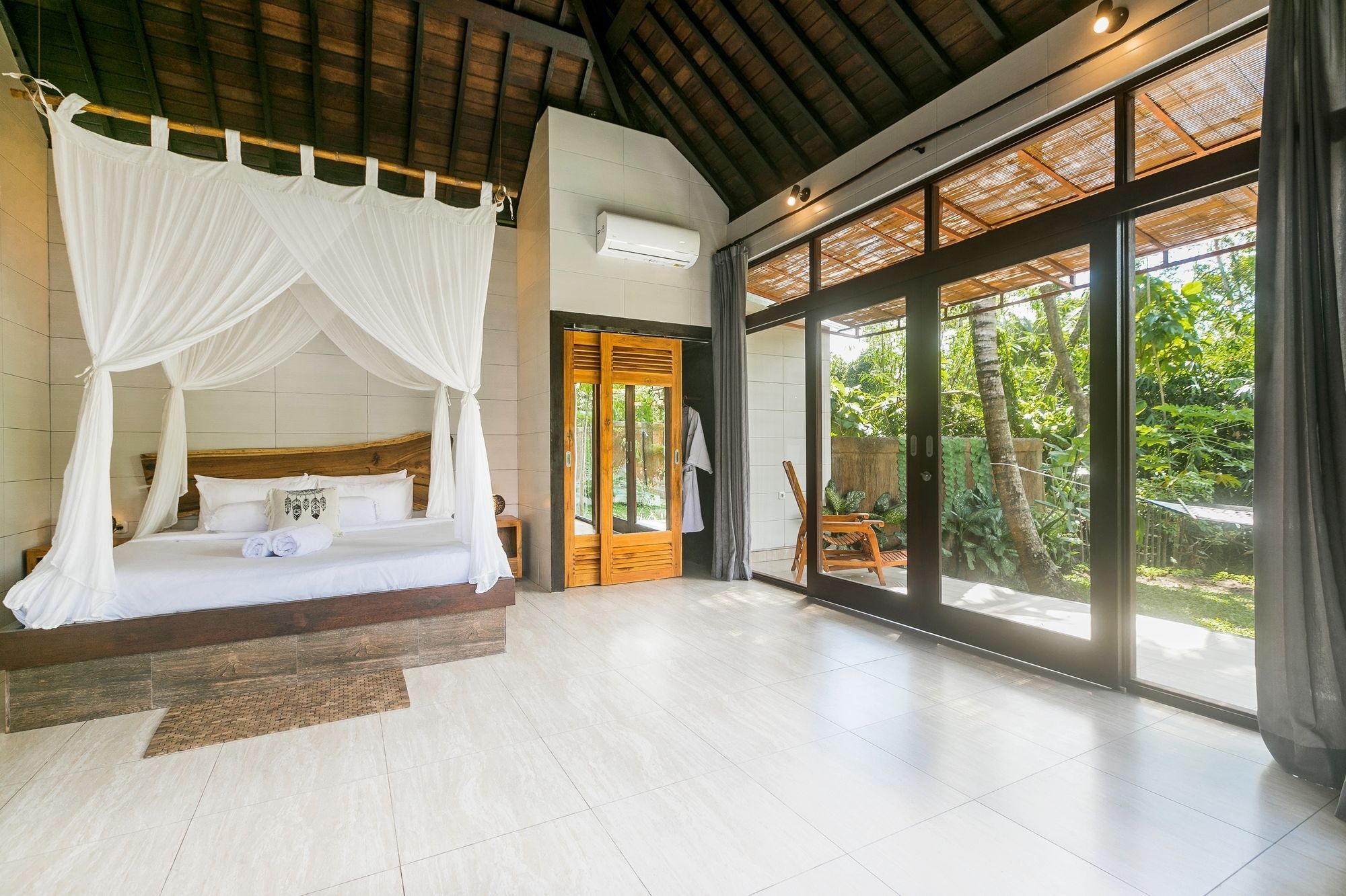 Luxury Kasava1 *