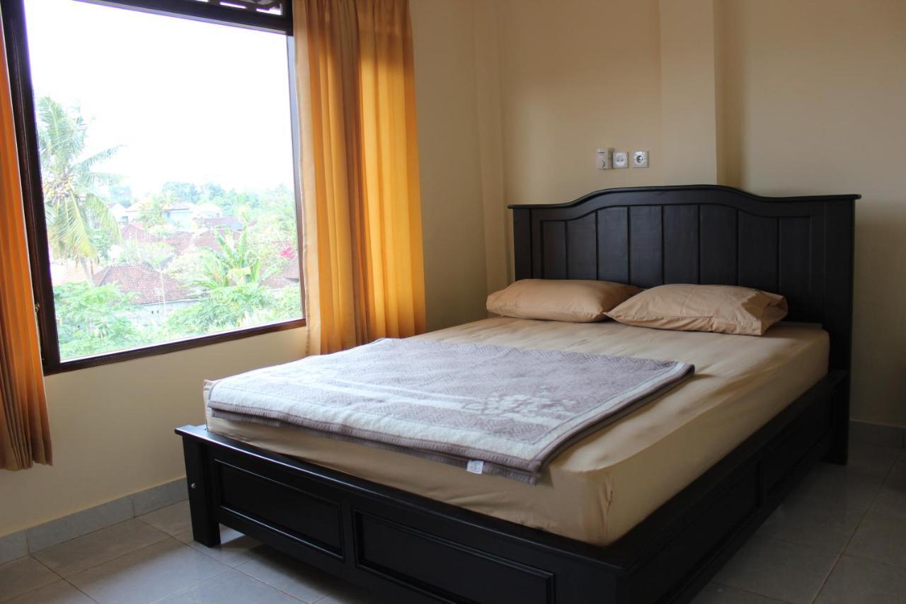 Tutick House Homestay *