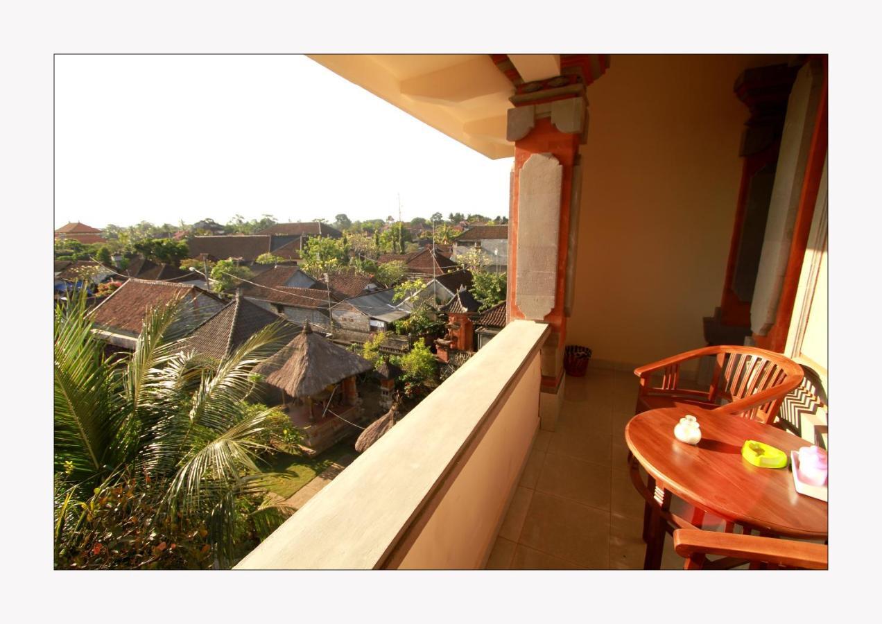 Tutick House Homestay *