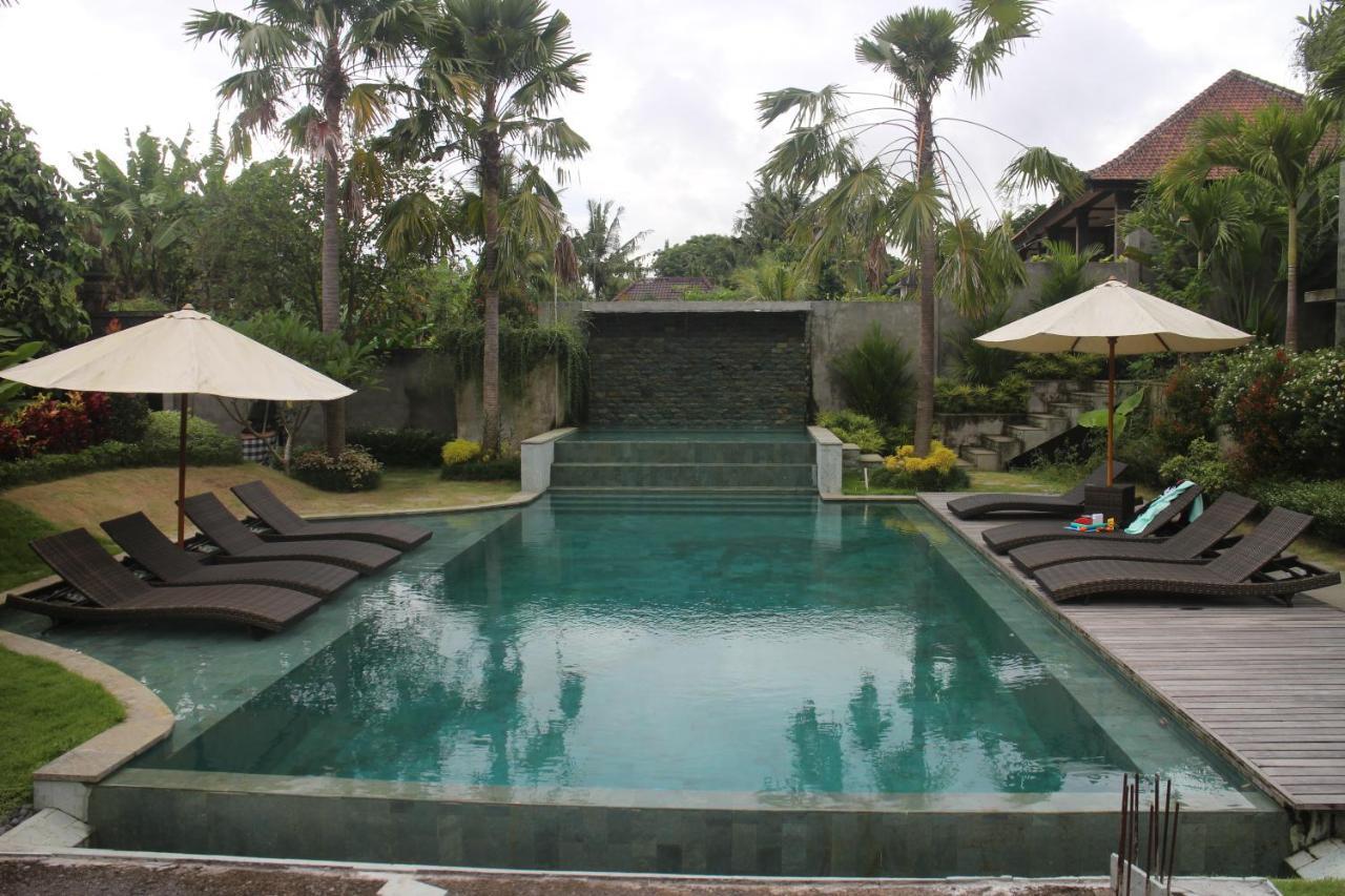 Betutu Bali Rumah tetamu 4*