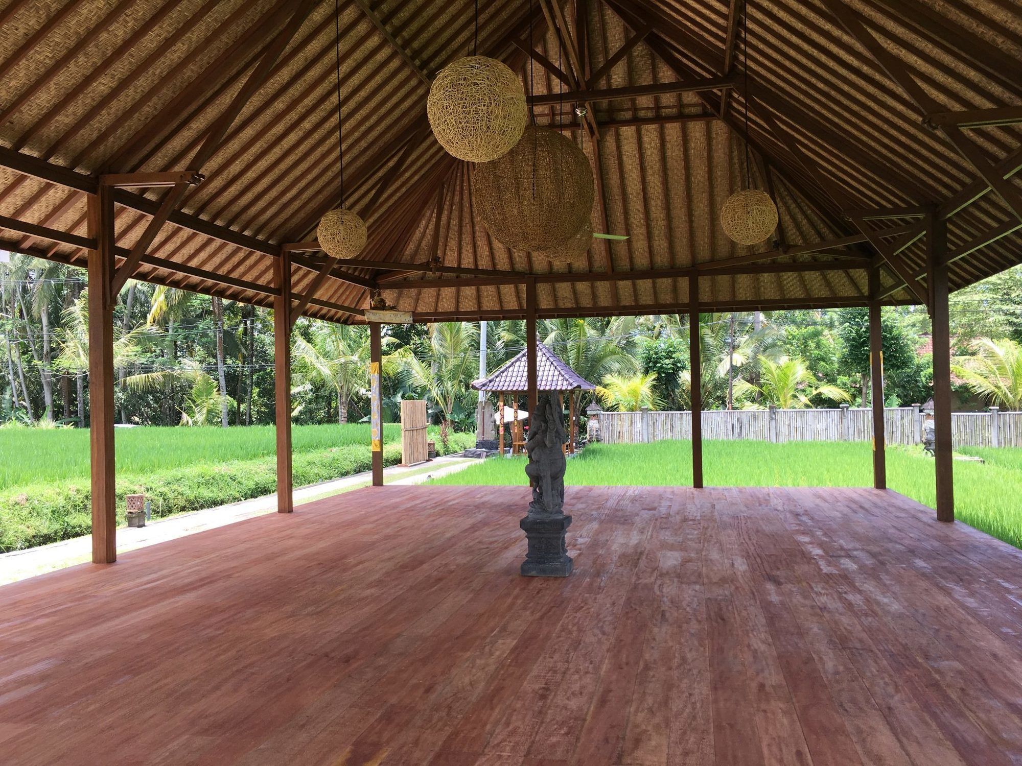 Santosha & 3* Ubud (Bali)