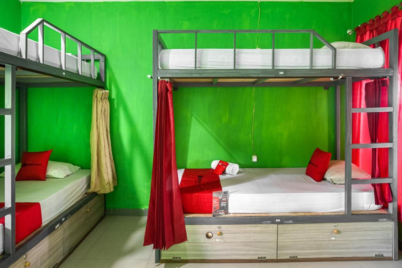 Lagas Hostel *