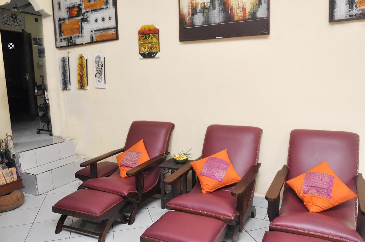 Astiti Salon And Gasthof