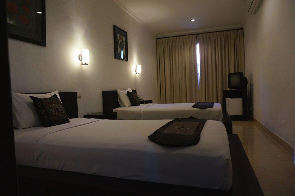 Hotel Indira 3*