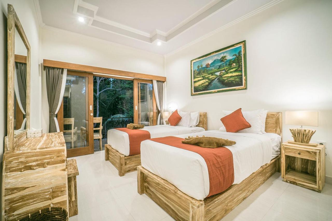Adenia House