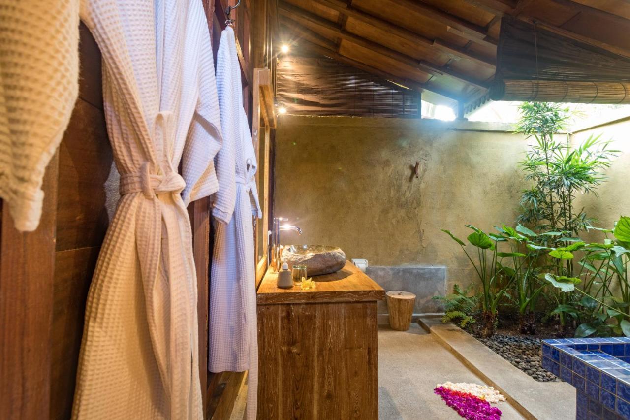 Be Bali Hut Farm Farm stay *