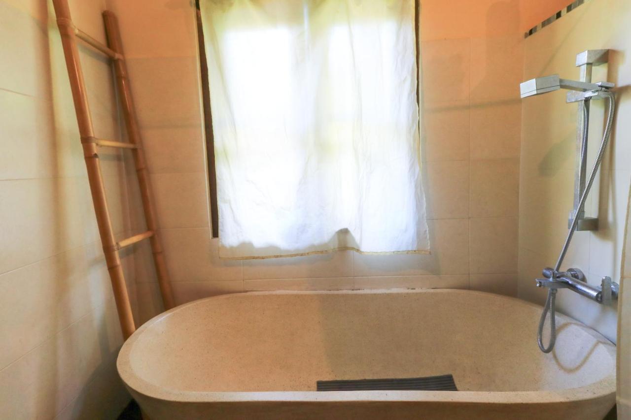 Chez Nyoman Guest house 2*