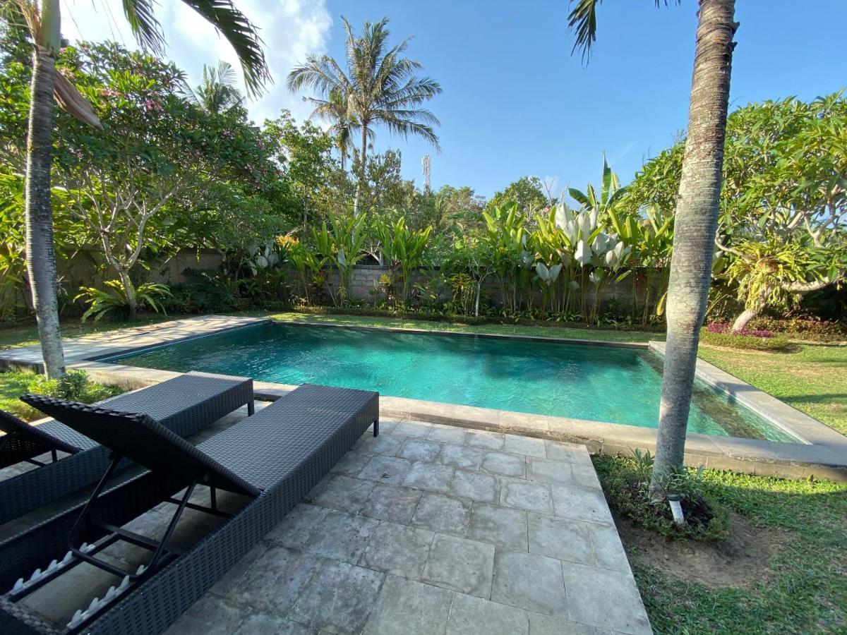 Rumah Dadong Villa *