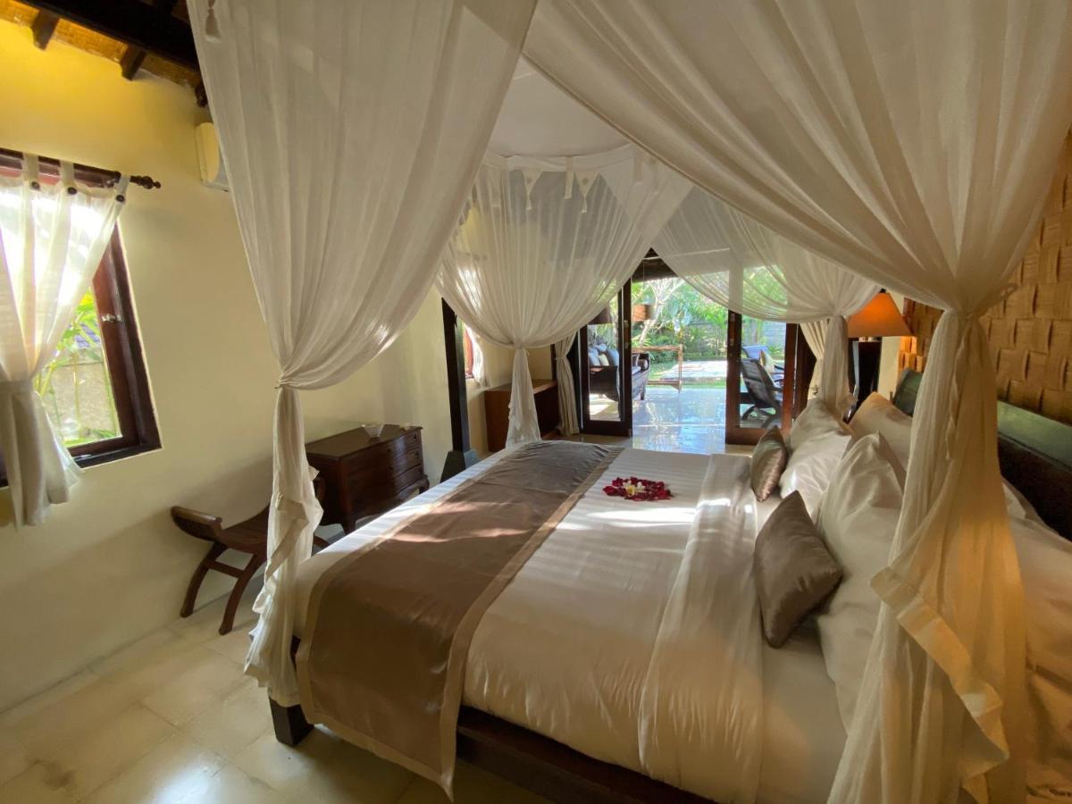 Rumah Dadong Villa