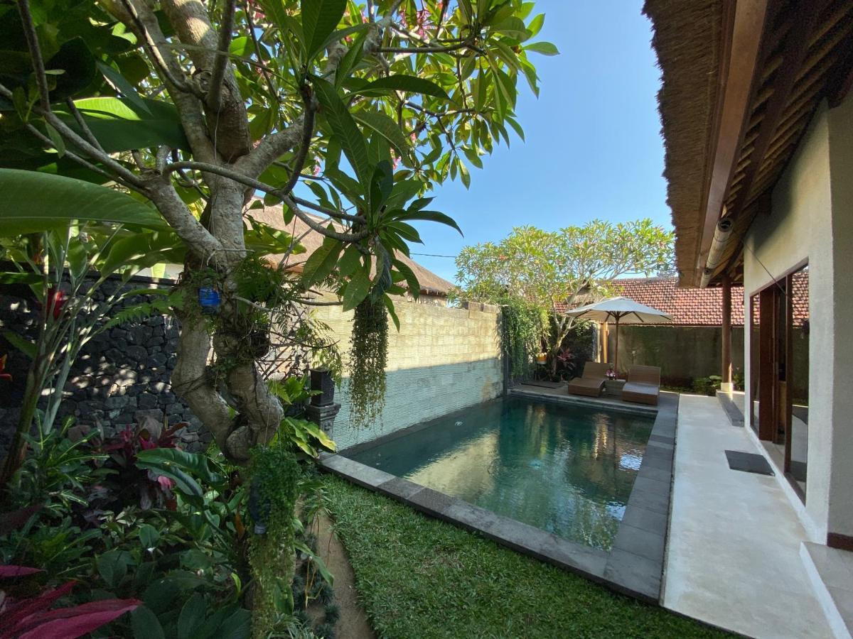 Rumah Dadong Villa