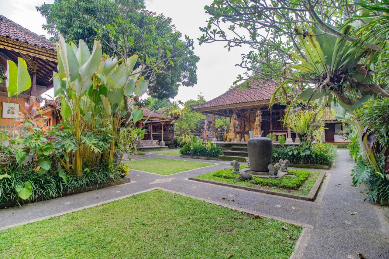 Puri Anyar Heritage Homestay *