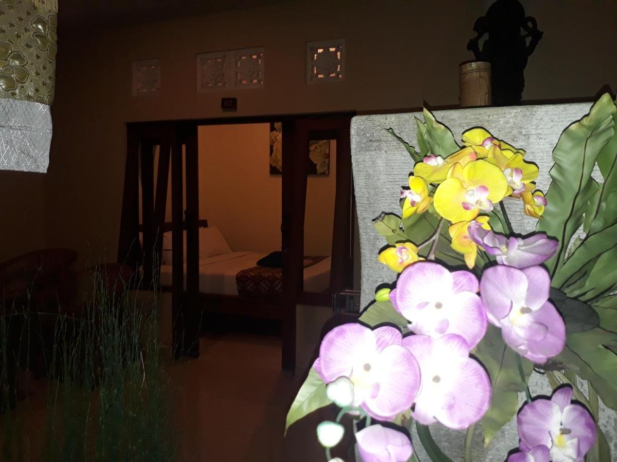 Adi House *