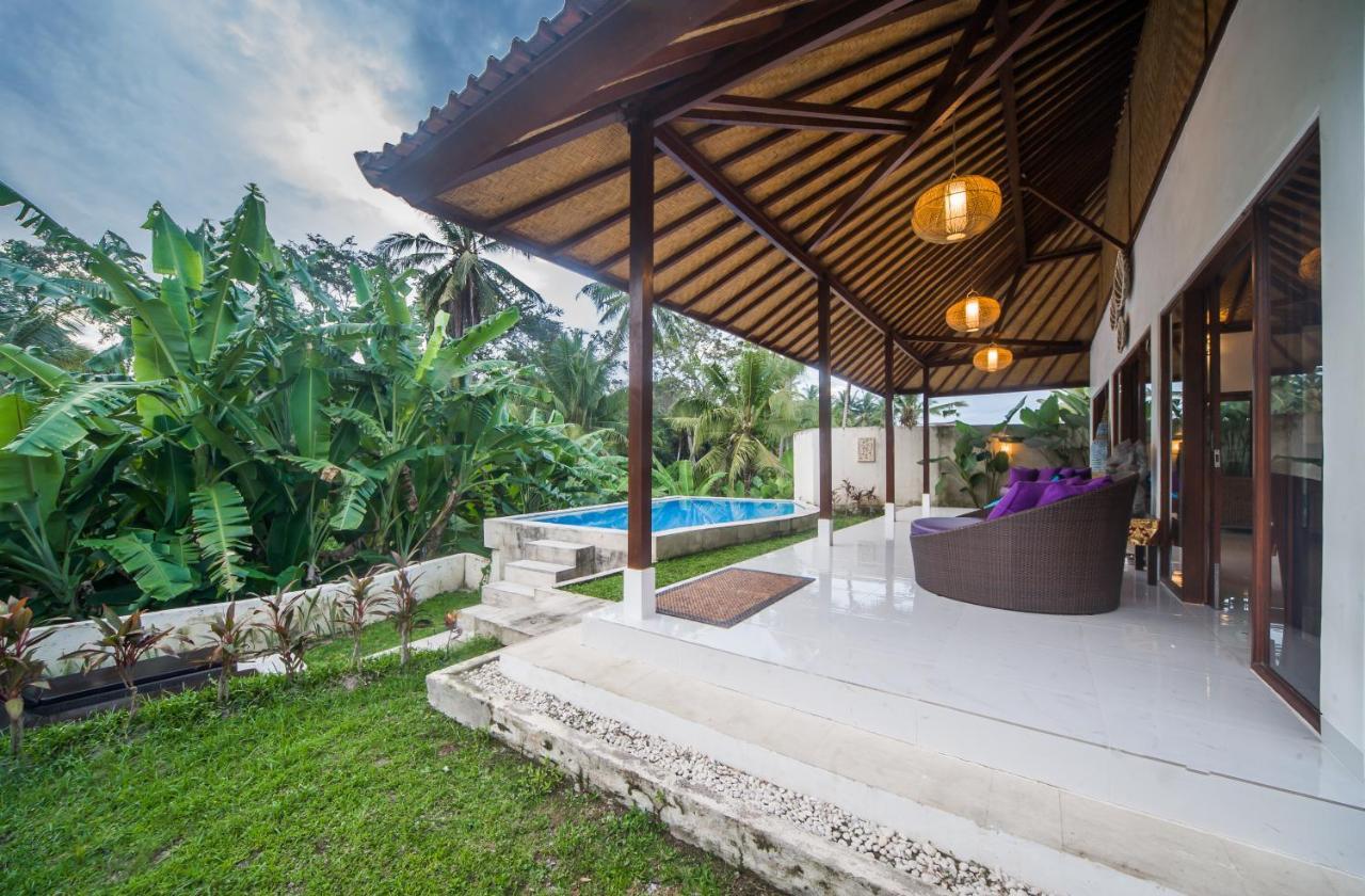 Axros Villa *