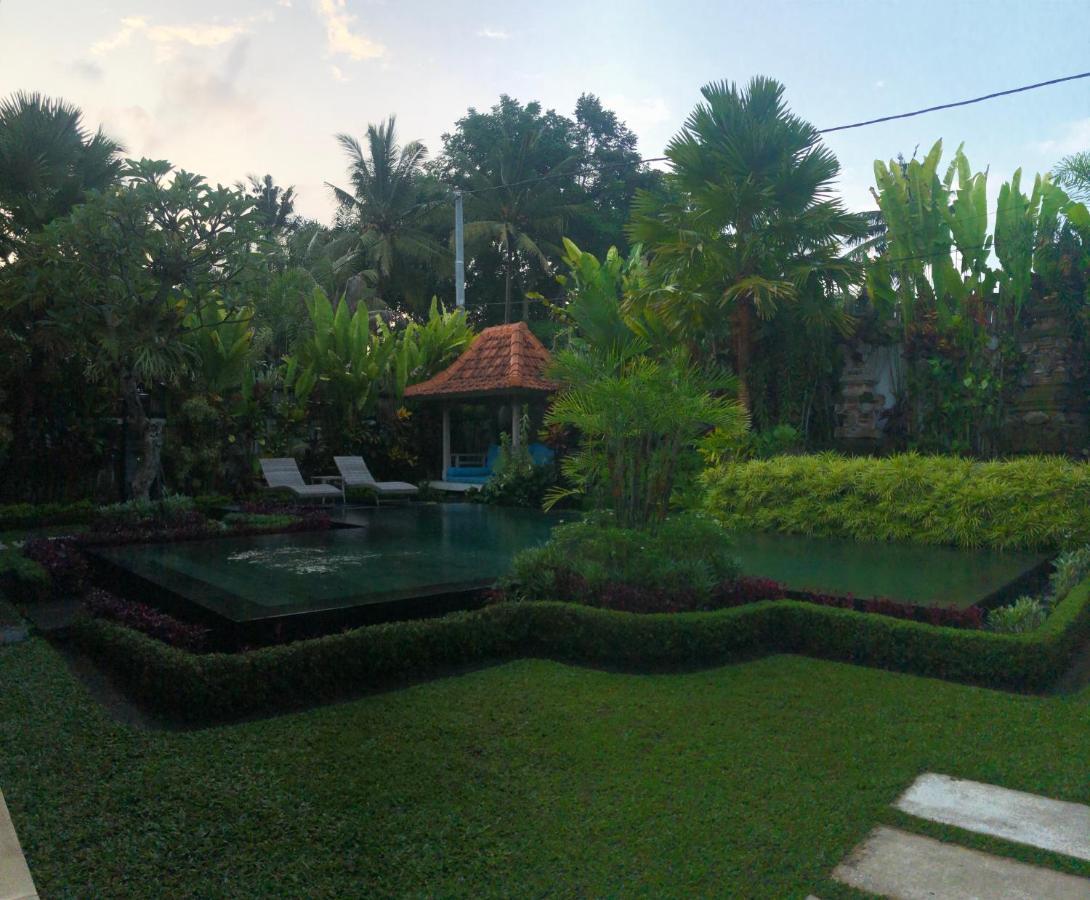 Villa Rumah Lumbung *