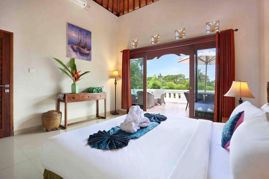 Villa White Jasmine *