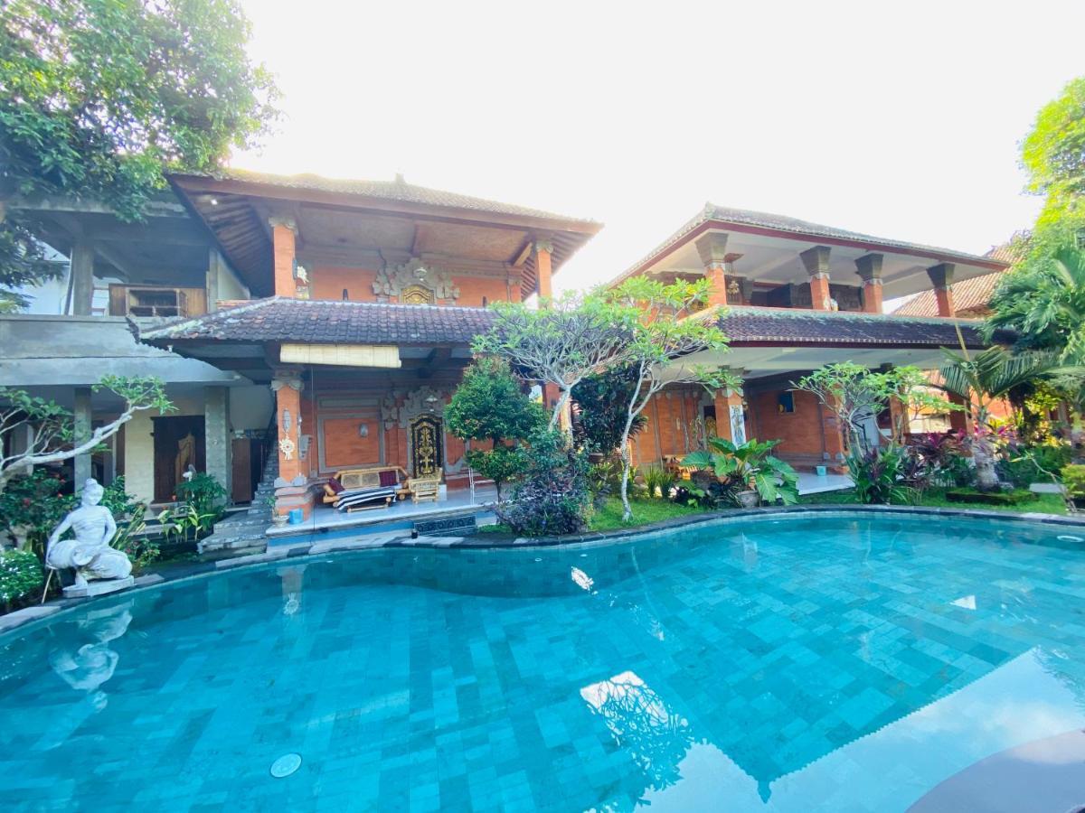 Warsi Bungalows 3*