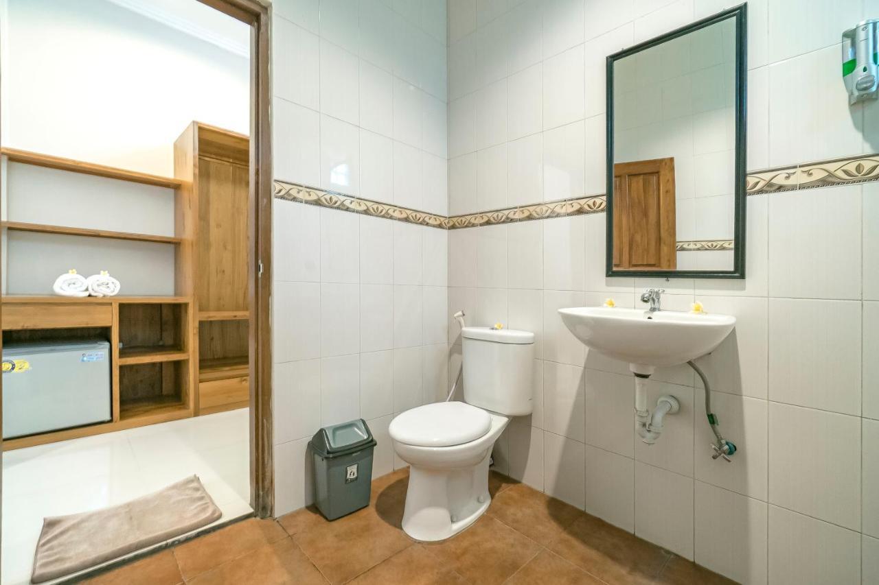 Esty House Gasthuis 2*