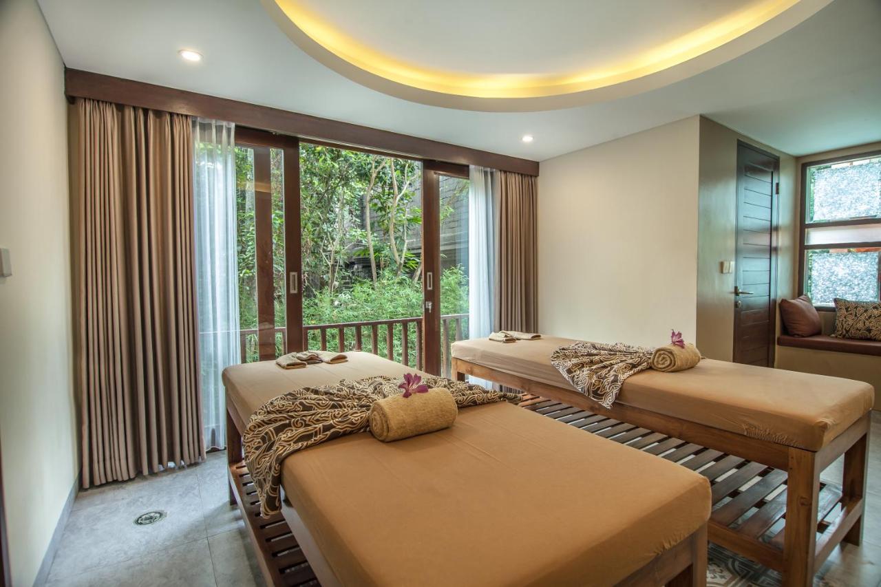 Merak Village By Prasi Guest house