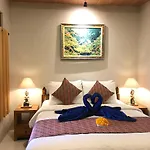 Jangkrik Homestay