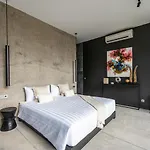 Rouge - Loft Evanoah