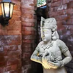 Secret House: A Hidden Paradise For Young Couple